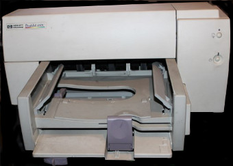 Sprzedam uzywaną drukarkę HP DeskJet 690C za 35 zł. Urządzenie idealne jako dawca części zamiennych