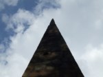 Piramida w Wągrowcu - grobowiec Franciszka Łakińskiego