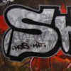 Graffiti przedstawiające napis na os. Wschód